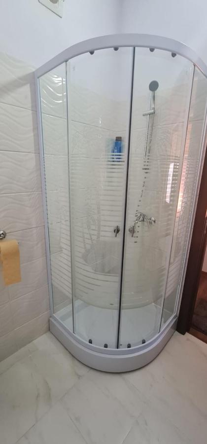 La Ovi Hotel Fagaras Luaran gambar